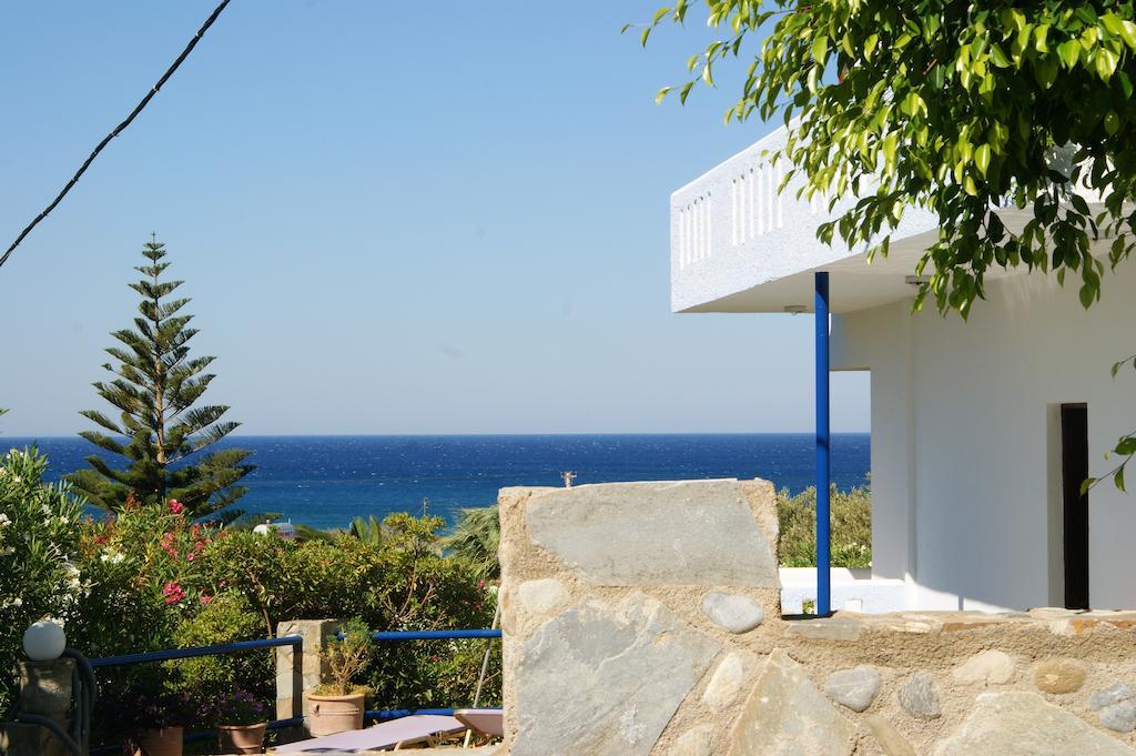 פלאקיאס Lofos Hotel מראה חיצוני תמונה
